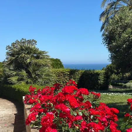 Dimora Aura Bed & Breakfast