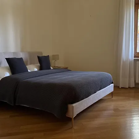 Dimora Aura לינה וארוחת בוקר 3*